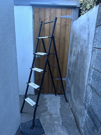 Ladder