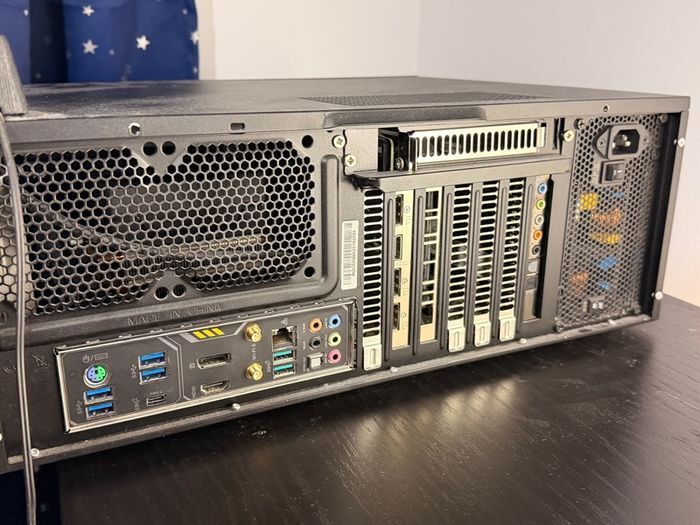 Gaming Desktop Pc Ryzen 7 3700x, Asus X570-plus GTX 1660 Ti, 32gb Ram, Nvme + SSDs