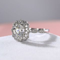 Vintage Style Crystal Silver Ring