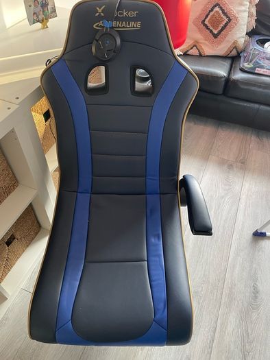 Gaming chair
