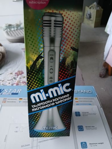 Karaoke microphone