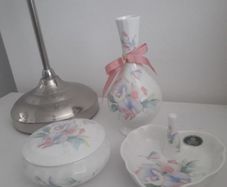 Ainsley china set.