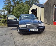 Mercedes C180