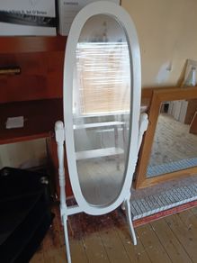 standing mirror