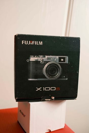 Fujifilm x100s camera