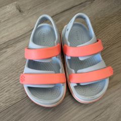 Girls Pink Croc Sandals - Kids Size 8