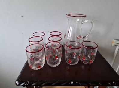 vintage jug & glasses Christmas