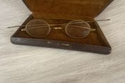 Vintage Round eyeglasses gold tone Unique Style!
