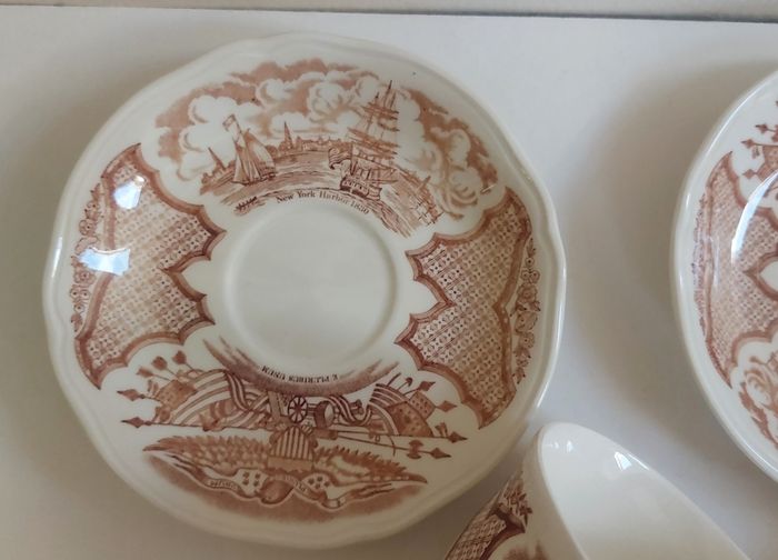 Fabulous Vintage 35 Piece Brown and White Fair Winds, Historical Scenes of Chinese Export to America Dinner Service by Alfred Meakin, Staffordshire
