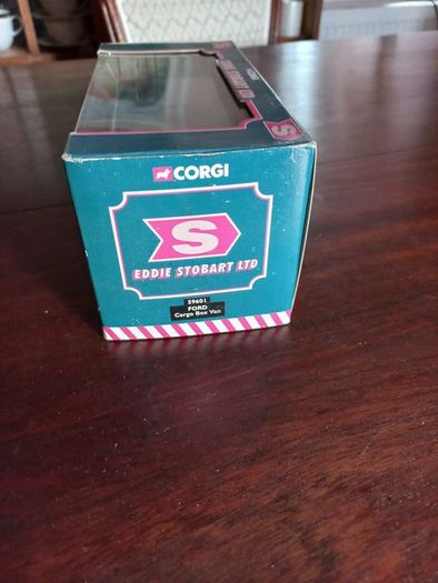 Corgi Eddie Stobart Ford Cargo Box Van Fathers Day Gift Present