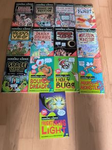 13 Horrible Science books each for 3 euro, all for 27
