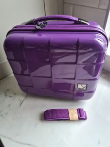 Antler Purple Hand Luggage Vanity Case With Shoulder  Strap
