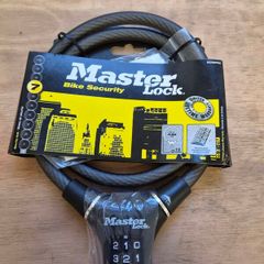 Master Lock Combination Cable Lock ( brand new )