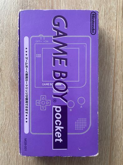 Nintendo Gameboy Pocket MGB-001 Clear Purple Boxed, Manual and Bomber Man + Other Games