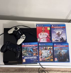 PlayStation 4