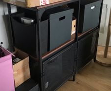 Shelving unit 1