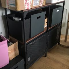 Shelving unit 1