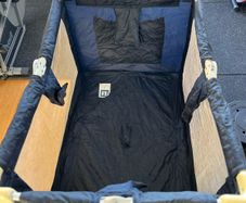 travel cot