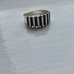 Mens sterling silver ring