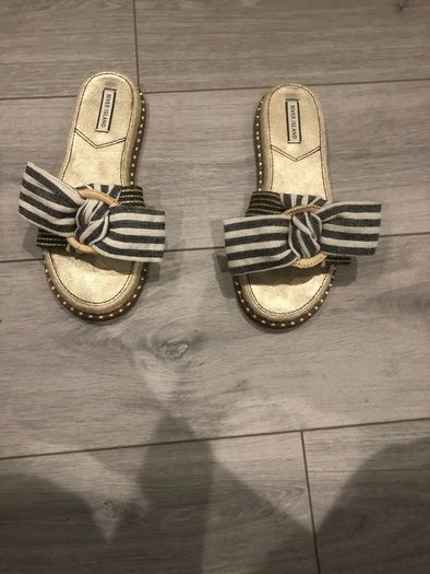 River island sandals