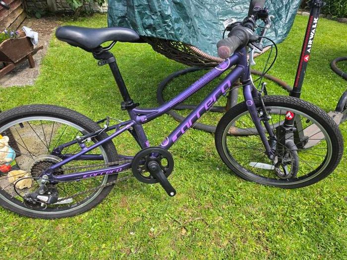 bicycle 18 inch and scooter