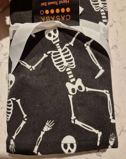 Hand towels