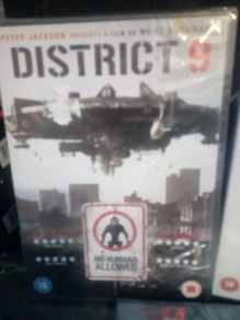 District 9 Scifi Horror Aliens New And Sealed Dvd