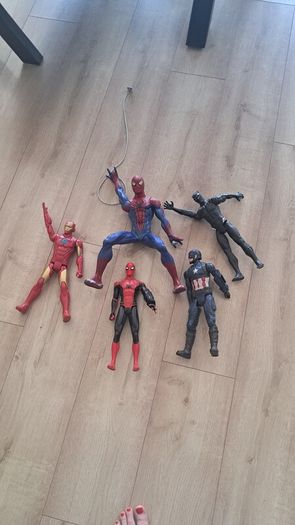 Marvel action figures large