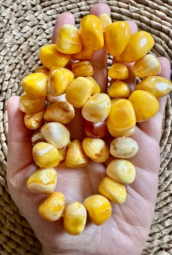 Natural Baltic Amber Necklace (22 Inches)