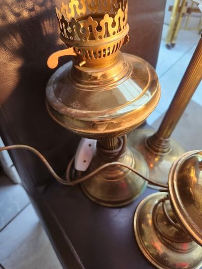 vintage brass table lamps ..electric x3