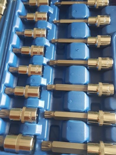spline bit socket