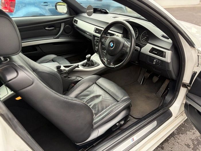 Bmw e92 318i M-sport