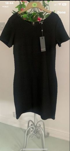 dress Bnwt black short sleeve dress size 12