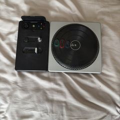 DJ Hero Turntable Controller for Xbox 360
