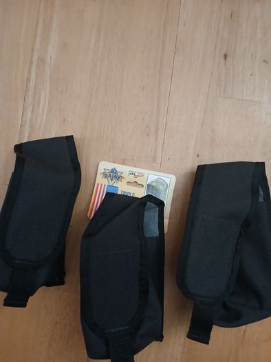 Airsoft  RAINE  tripple  3x mag pouches  holds 3x in 1