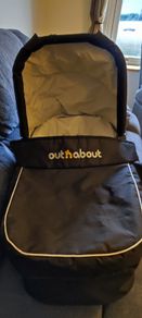 Out n about bassinet/ Carrycot