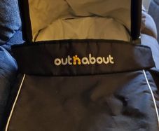 Out n about bassinet/ Carrycot