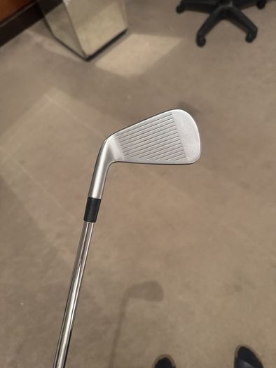 Taylormade P790 4 iron
