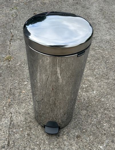 Brabantia 30L Bins - Brilliant Steel - Very Good Condition