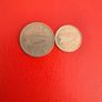 1982 & 1992 Irish 5p Image 2