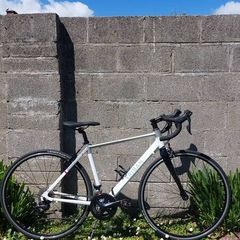Triban women's road bike - Size S/52cm - Fully Serviced - Excellent condition