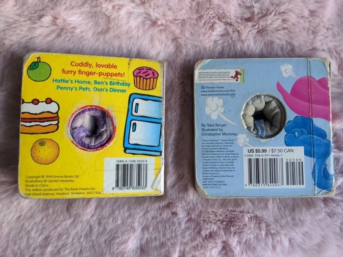 Finger puppet books