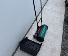 Bosch Push Grass Cutter