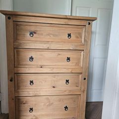 Corona 4 Drawer Chest