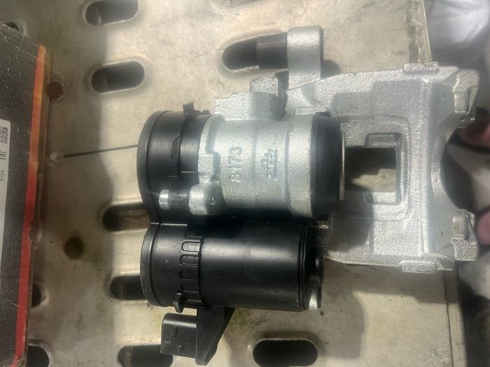 Volvo Rear Brake Caliper