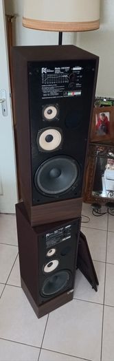 Vintage Speakers France Acoustic Model Cheverny