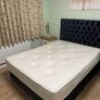 Bed King Size Image 3