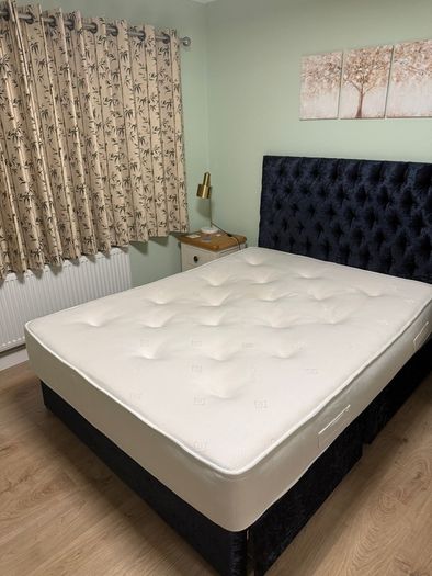 Bed King Size