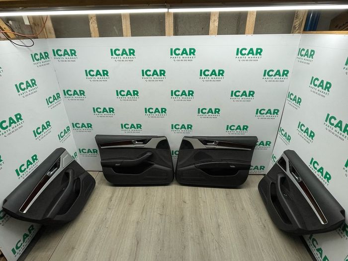 2013 Audi A8 Interior Door cards driver passenger rear