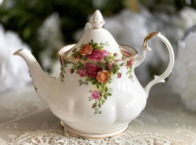 Royal Albert 800ml Old Country Rose Teapot